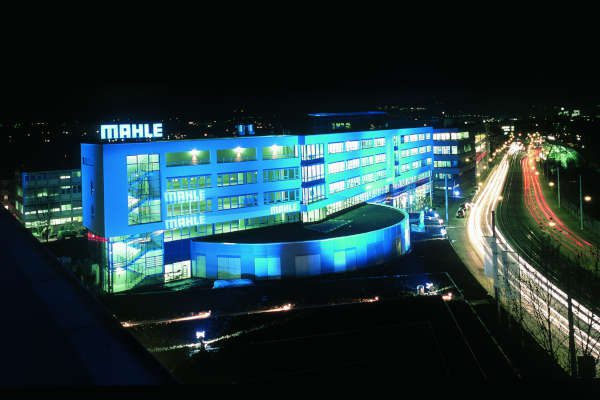 Check-up Media MAHLE building