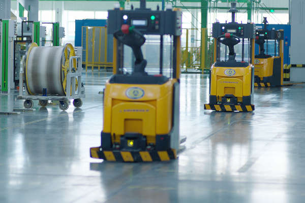 Check-up Media Triangle Tyre Huayang robots