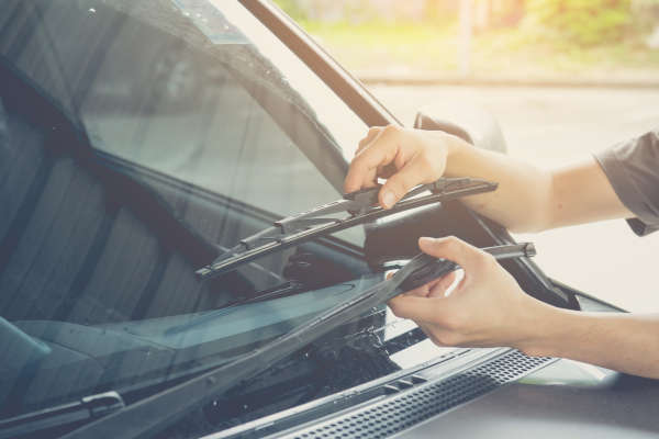 Windscreen wipers change