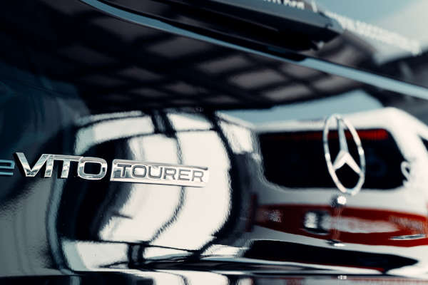 Check-up Media Soc. Com. C. Santos Mercedes eVito