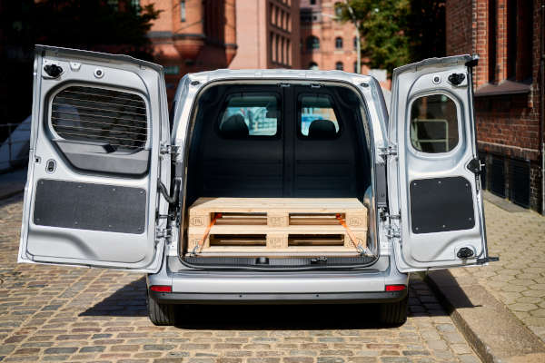 Check-up Media Soc. Com. C. Santos Mercedes-Benz Citan 2