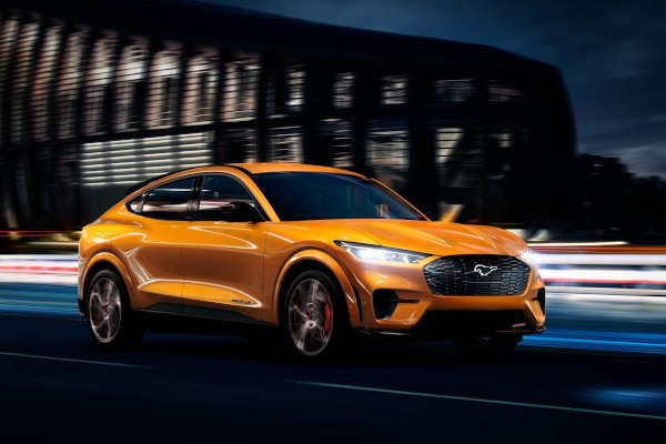 Check-up Media Ford Mustang Mach-E