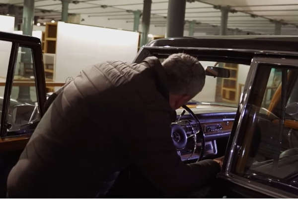 Check-up Media Soc. Com. C. Santos Agostinho de Azevedo Mercedes-Benz 600 S 2