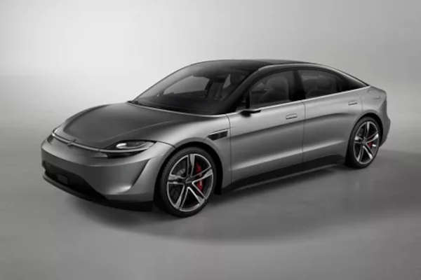 Check-up Media Sony Vision-S 02 above