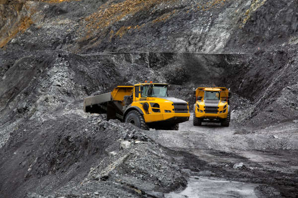 Check-up Media BKT articulated dump truck