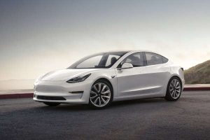 Check-up Media Tesla Model 3