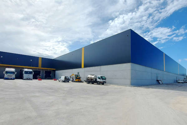 Check-up Media S. José Pneus new warehouse