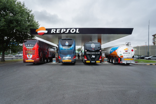 Check-up Media Repsol truck
