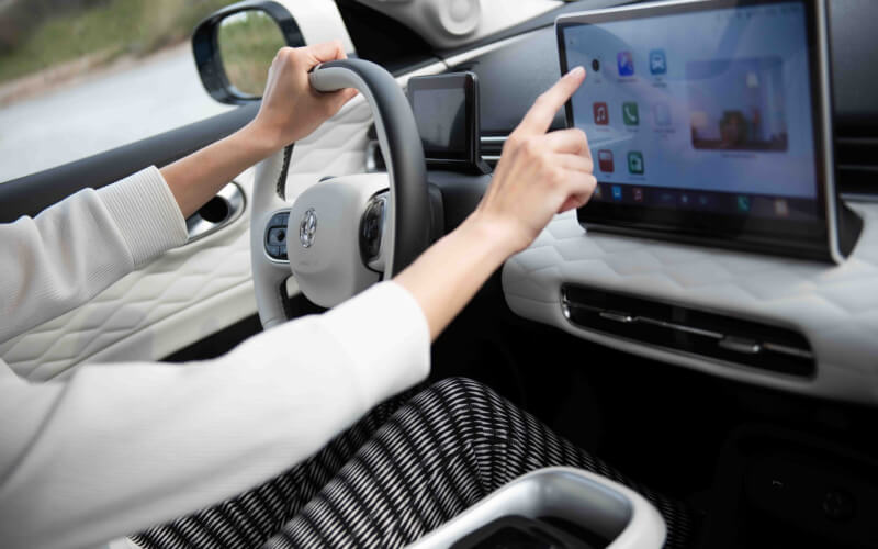 Check-up Media Dongfeng BOX interior