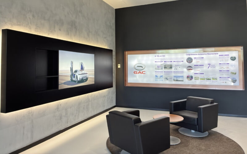 Check-up Media AION V showroom 2