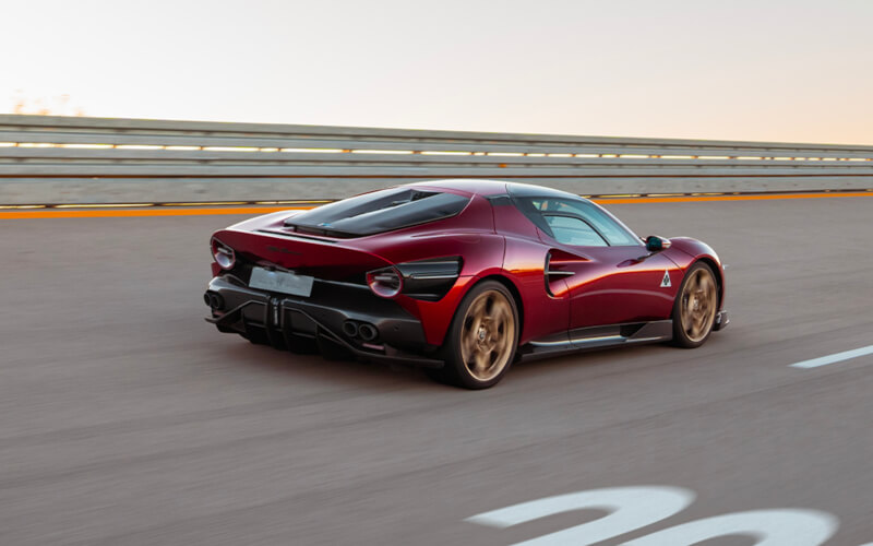 Check-up Media Alfa Romeo 33 Stradale