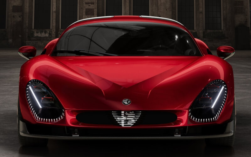 Check-up Media Alfa Romeo 33 Stradale front