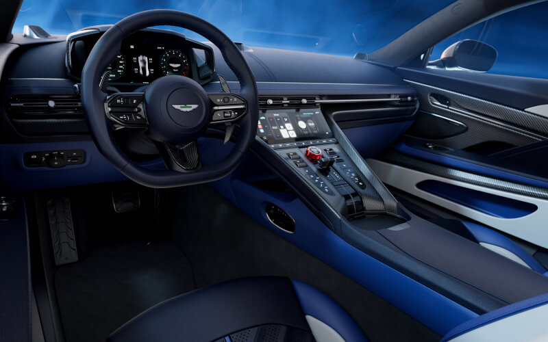 Check-up Media Aston Martin DB12 S interior