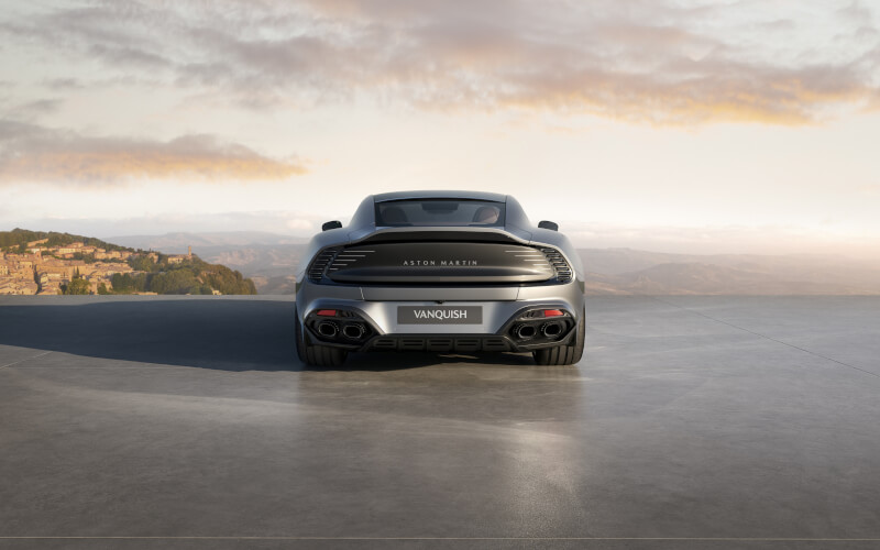 Check-up Media Aston Martin Vanquish 25 rear