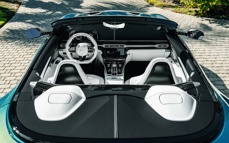 Check-up Media Aston Martin Vanquish Volante Wave Edition interior