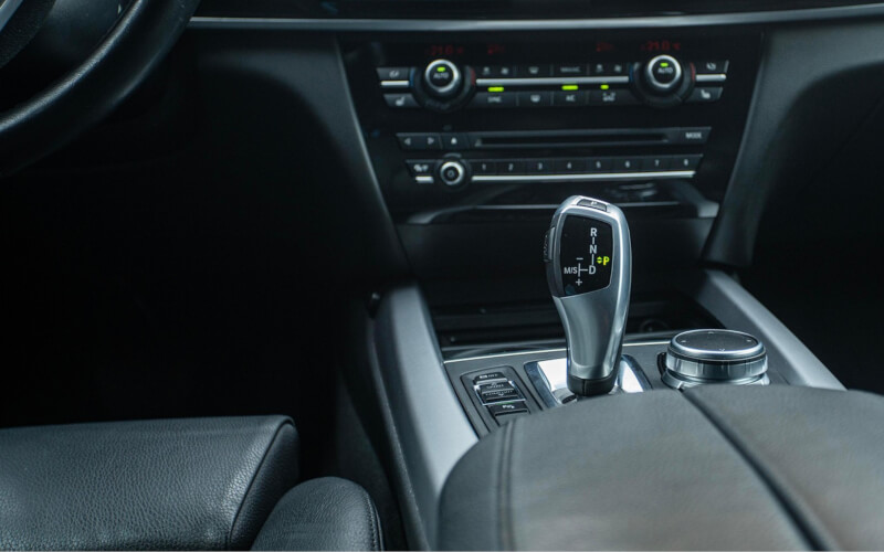 Check-up Media automatic gearbox