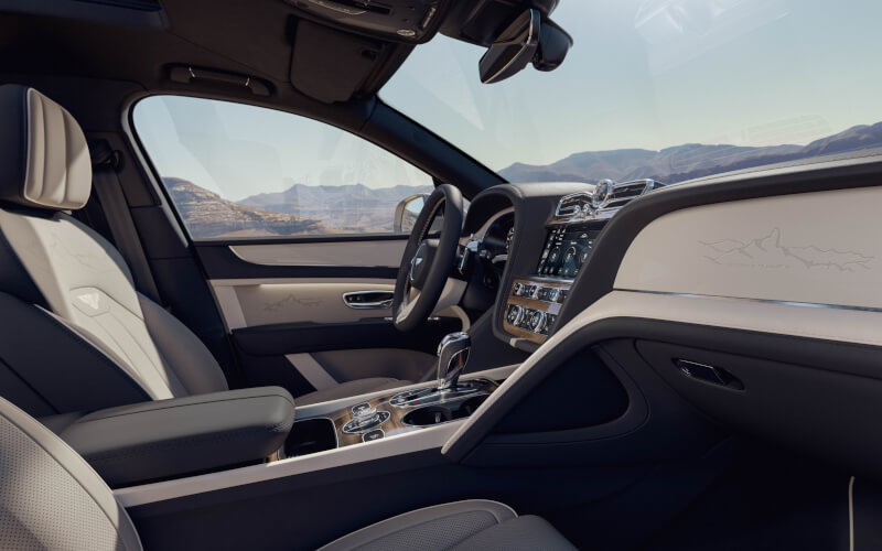 Check-up Media Bentley Bentayga Artenara Edition interior