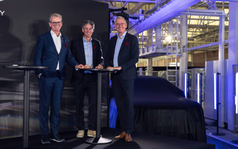 Check-up Media Bentley Beyond 100+ 2