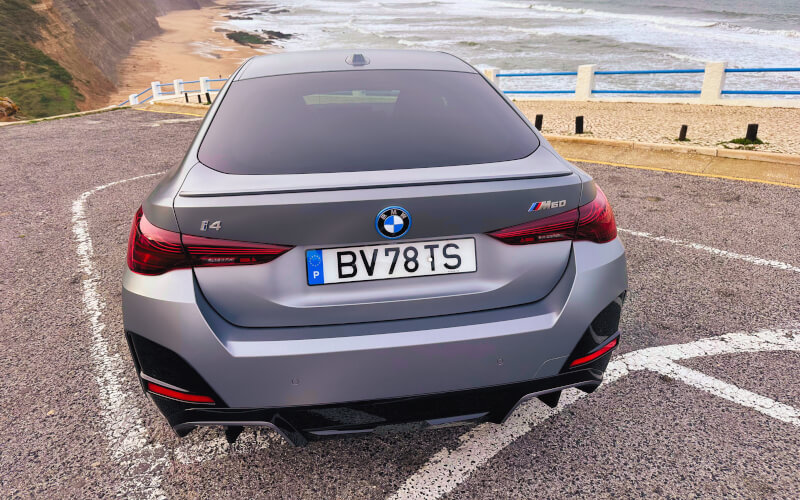 Check-up Media BMW i4 M60 xDrive rear