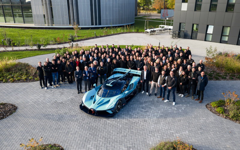 Check-up Media Bugatti Bolide