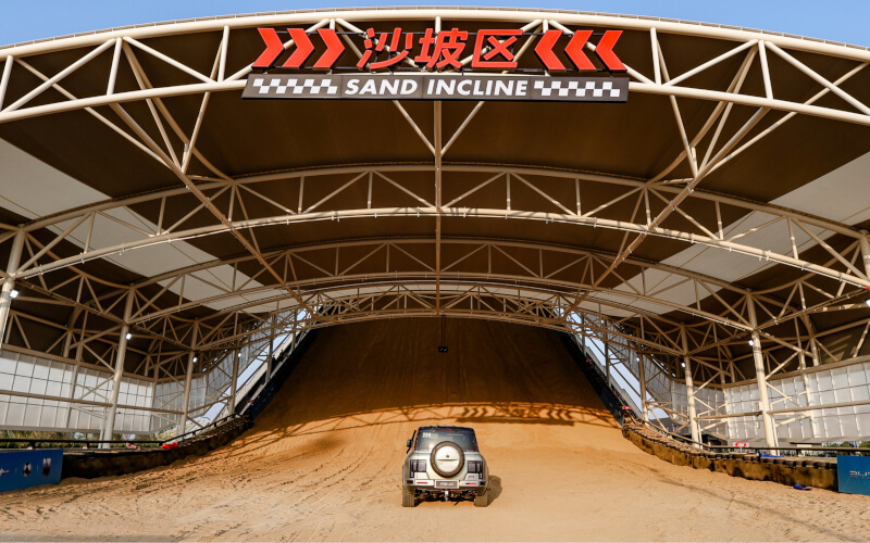 Check-up Media BYD off-road track 4