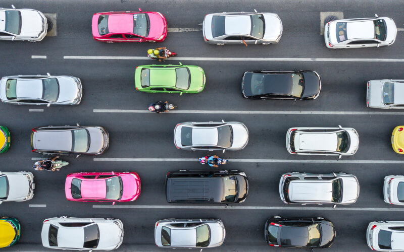 Check-up Media car traffic