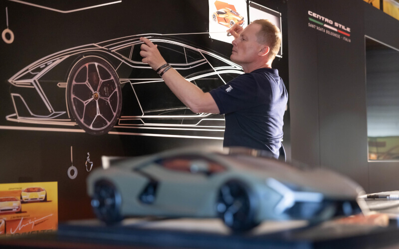 Check-up Media Centro Stile Lamborghini 2