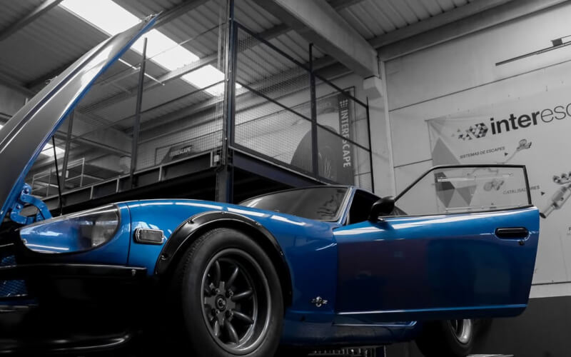 Check-up Media Datsun 240Z Interescape