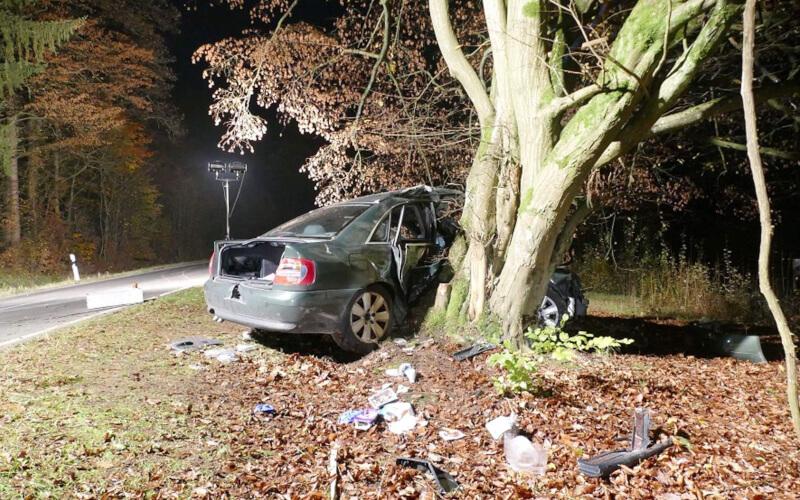 Check-up Media DEKRA car crash