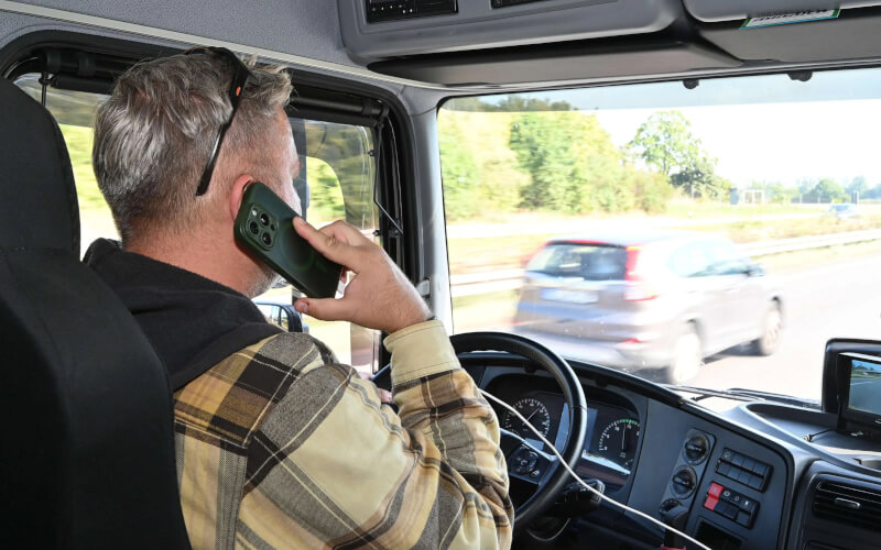 Check-up Media DEKRA driver distraction