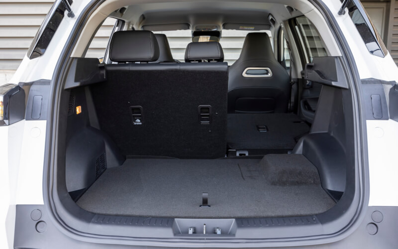Check-up Media EBRO s400 HEV luggage
