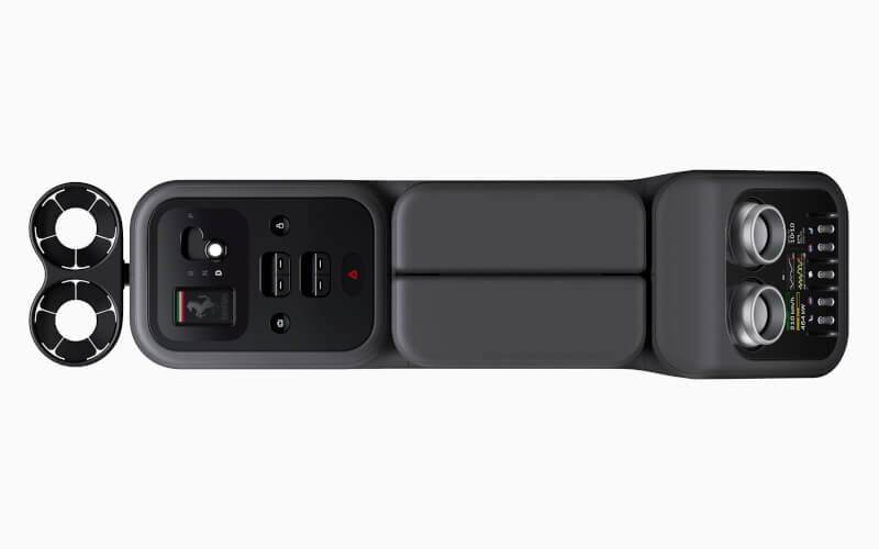 Check-up Media Ferrari Luce console