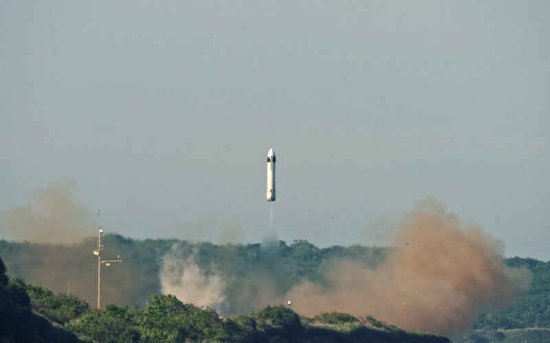 Check-up Media Honda reusable rocket 3
