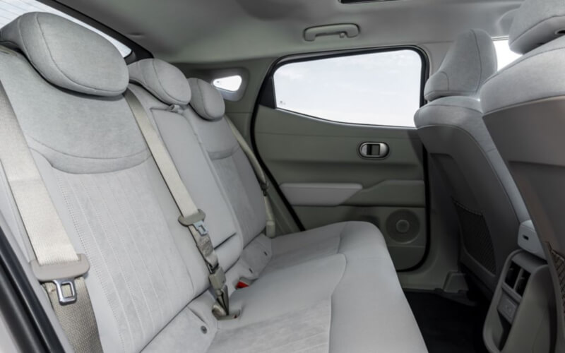 Check-up Media Hyundai IONIQ 3 rear seats
