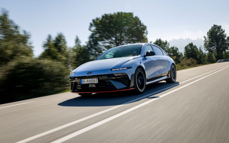 Check-up Media Hyundai IONIQ 6 What Car
