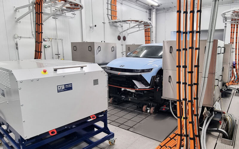 Check-up Media Hyundai Square Campus 3