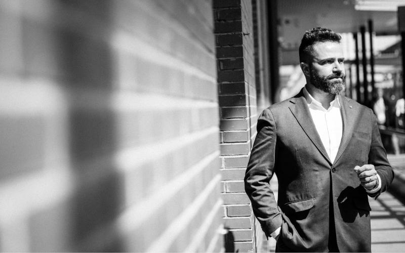 Check-up Media Javier Fernández Mewa suit