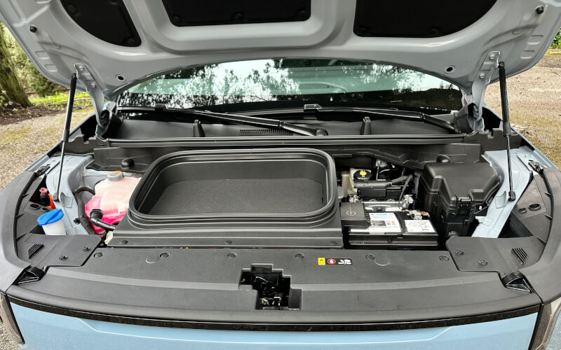 Check-up Media Kia EV2 frunk