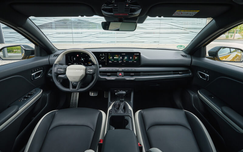 Check-up Media Kia K4 interior