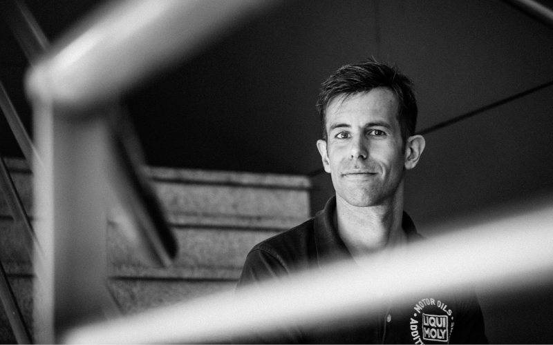 Check-up Media Marco Esser LIQUI MOLY stairs