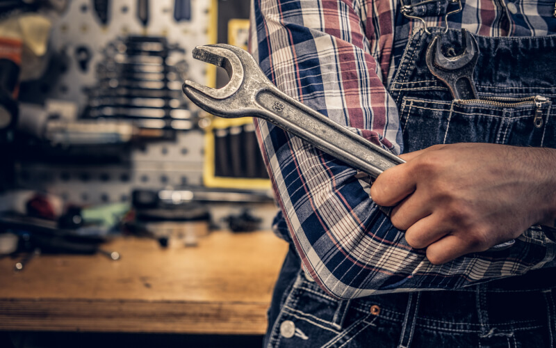 Check-up Media mechanic tools