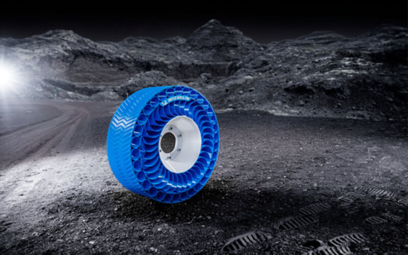 Check-up Media Michelin rover lunar