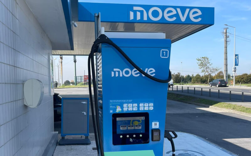 Check-up Media Moeve fast charge