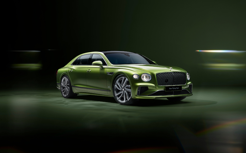 Check-up Media new Bentley Flying Spur front studio