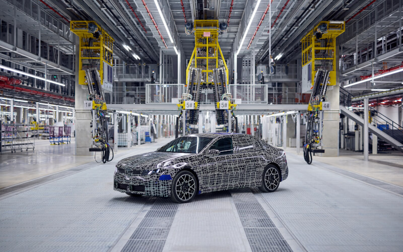 Check-up Media new BMW i3 side