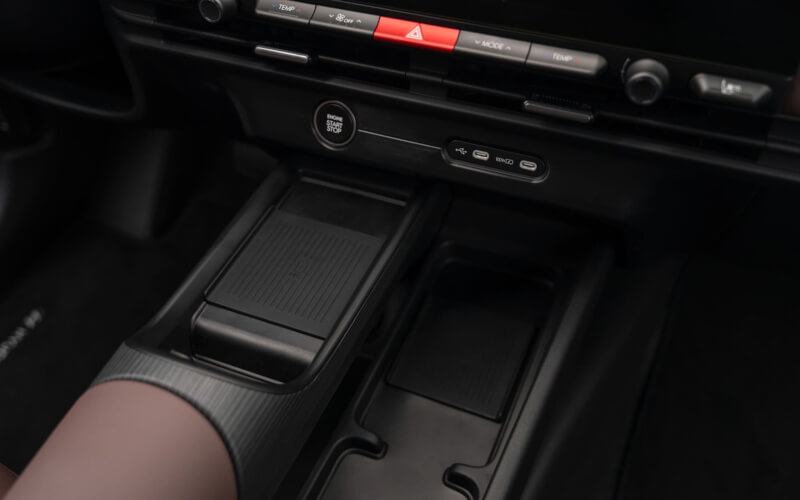 Check-up Media new Hyundai TUCSON console
