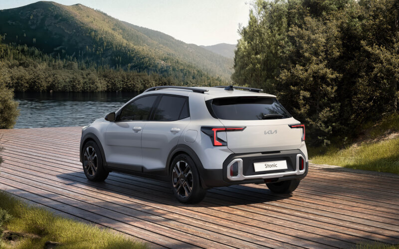 Check-up Media new Kia Stonic rear