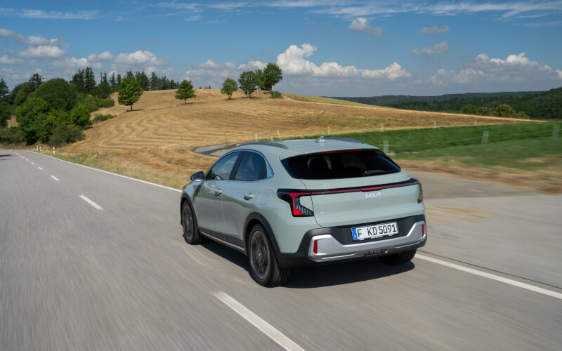 Check-up Media new Kia XCeed rear