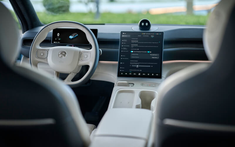 Check-up Media NIO EL6 interior