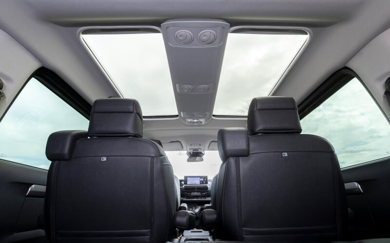 Check-up Media Opel Zafira interior